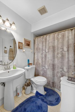 3575 Marlow Ave, Boynton Beach, FL 33436