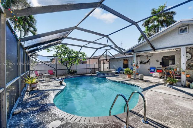 3575 Marlow Ave, Boynton Beach, FL 33436