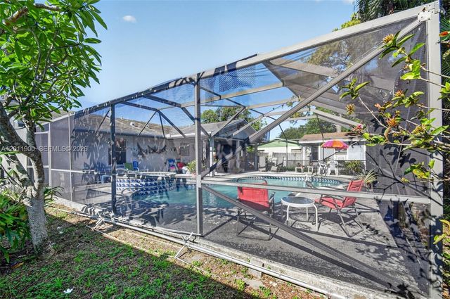 3575 Marlow Ave, Boynton Beach, FL 33436