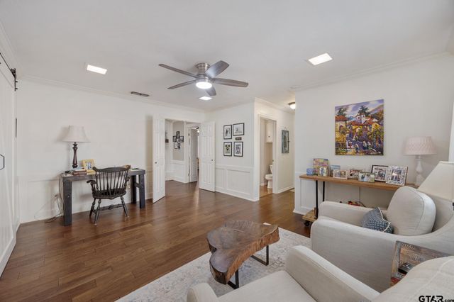 3915 Post Oak Road, Tyler, TX 75701