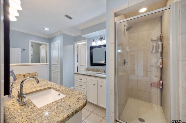 3915 Post Oak Road, Tyler, TX 75701