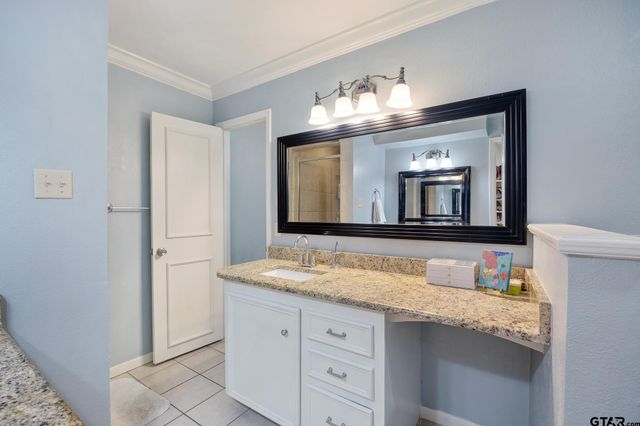 3915 Post Oak Road, Tyler, TX 75701