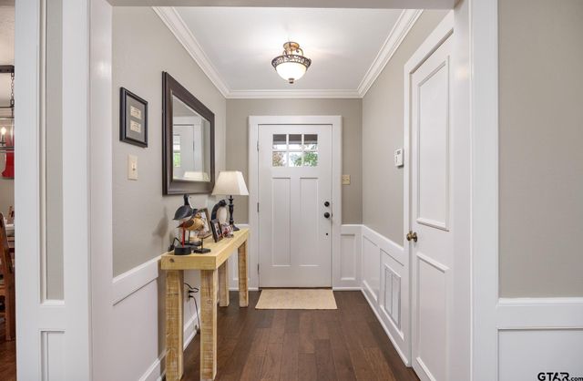 3915 Post Oak Road, Tyler, TX 75701