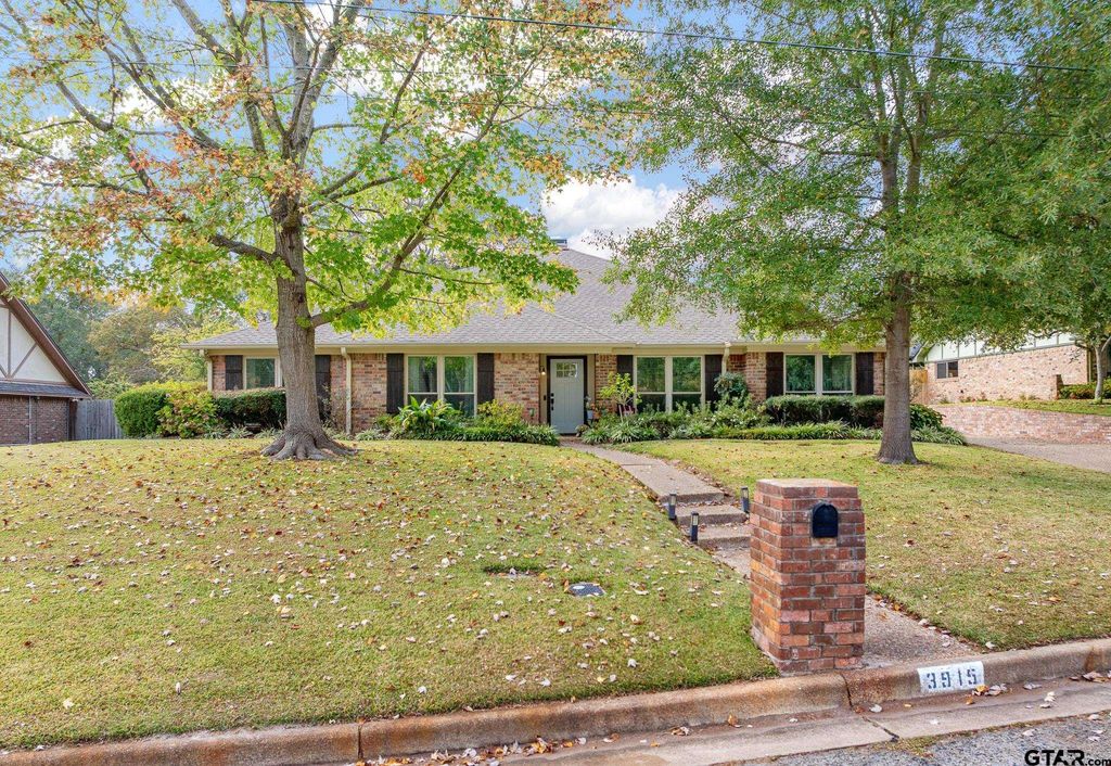 3915 Post Oak Road, Tyler, TX 75701