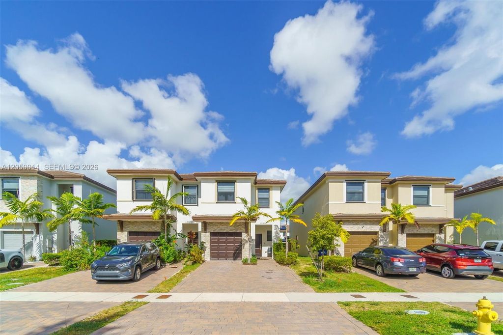 25500 SW 108th Avenue, Homestead, FL 33032