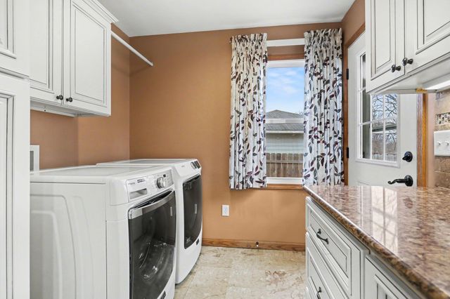 3256 Dorais Drive Ne, City Of Grand Rapids, MI 49525