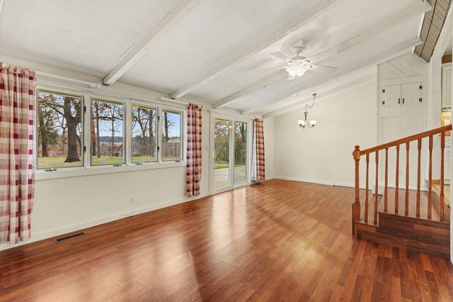 3256 Dorais Drive Ne, City Of Grand Rapids, MI 49525