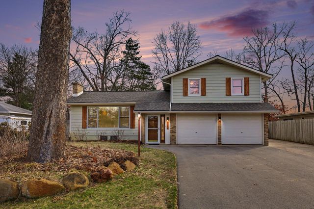 3256 Dorais Drive Ne, City Of Grand Rapids, MI 49525