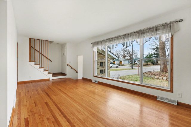 3256 Dorais Drive Ne, City Of Grand Rapids, MI 49525