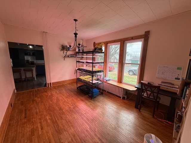 300 Holcomb Avenue, Milledgeville, IL 61051