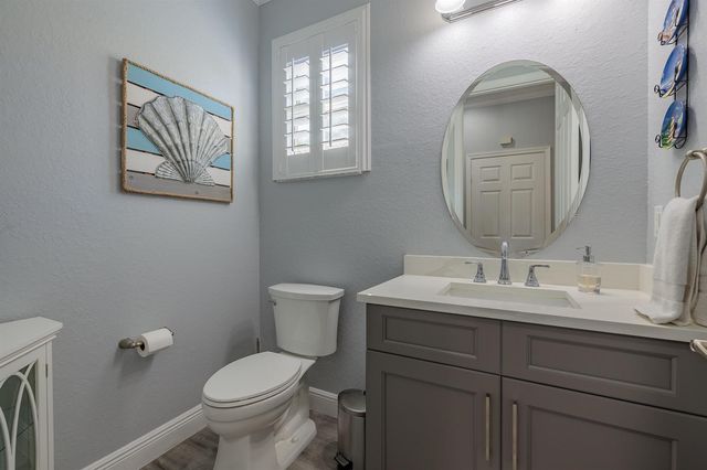 3285 SW Porpoise Circle, Stuart, FL 34997