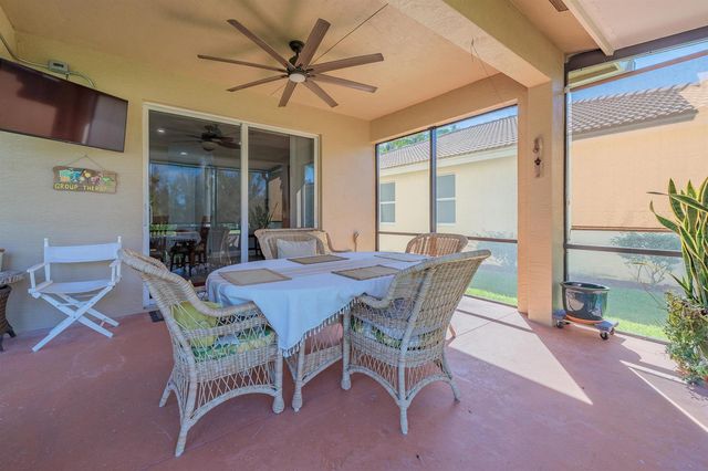 3285 SW Porpoise Circle, Stuart, FL 34997