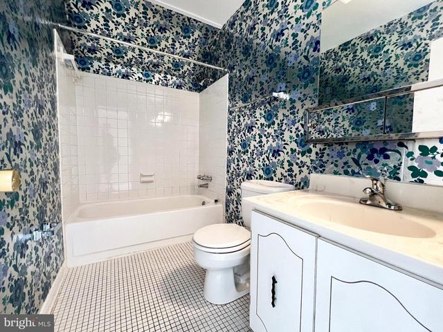 2699 CENTENNIAL CT, Alexandria, VA 22311