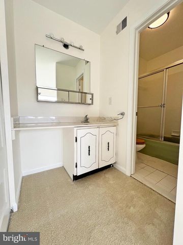 2699 CENTENNIAL CT, Alexandria, VA 22311