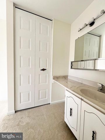 2699 CENTENNIAL CT, Alexandria, VA 22311