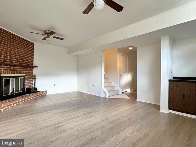 2699 CENTENNIAL CT, Alexandria, VA 22311