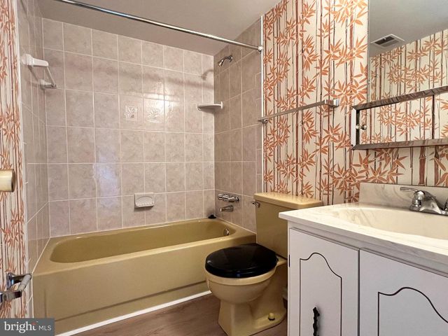 2699 CENTENNIAL CT, Alexandria, VA 22311