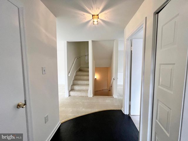 2699 CENTENNIAL CT, Alexandria, VA 22311