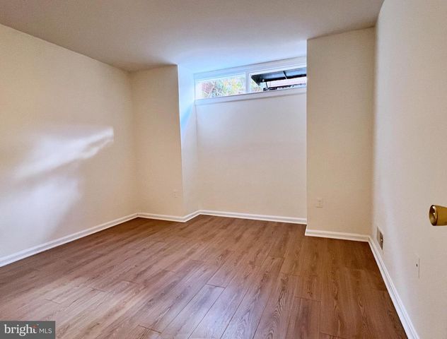 2699 CENTENNIAL CT, Alexandria, VA 22311