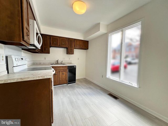 2699 CENTENNIAL CT, Alexandria, VA 22311