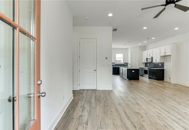 5603 Pine Street, Flowery Branch, GA 30542