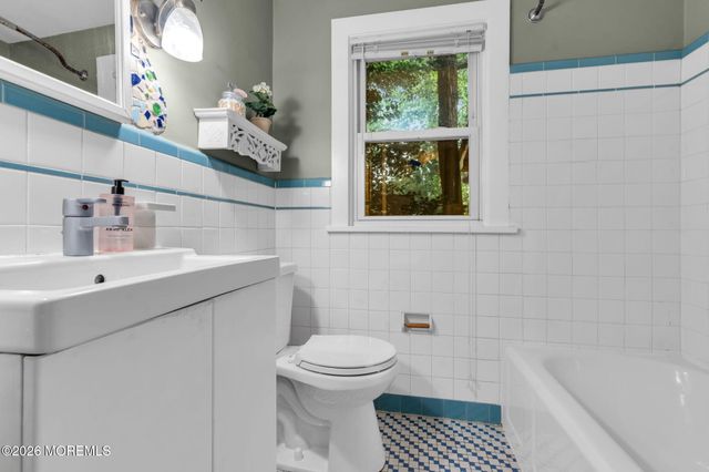241 Addison Avenue, Collingswood, NJ 08108