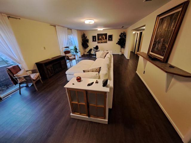 8400 Forest Avenue, Gary, IN 46403