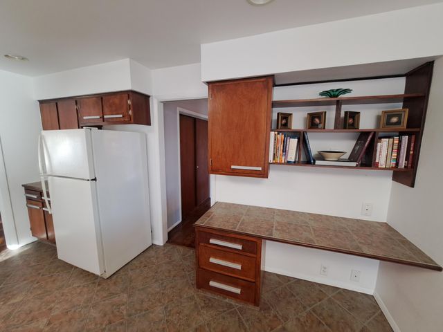 8400 Forest Avenue, Gary, IN 46403