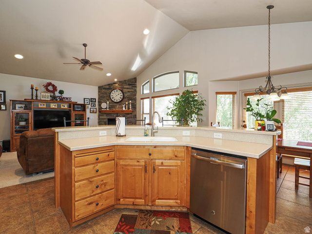 11297 S VIA BONITO DR, South Jordan, UT 84095