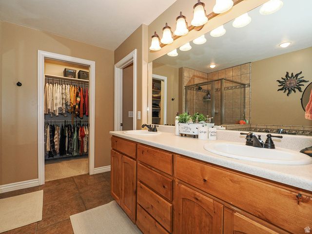 11297 S VIA BONITO DR, South Jordan, UT 84095