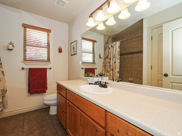 11297 S VIA BONITO DR, South Jordan, UT 84095