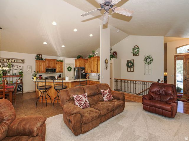 11297 S VIA BONITO DR, South Jordan, UT 84095