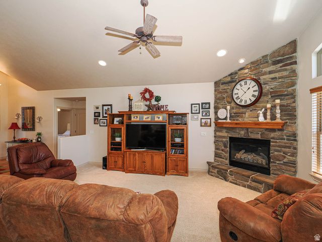 11297 S VIA BONITO DR, South Jordan, UT 84095