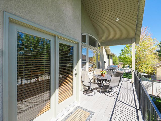 11297 S VIA BONITO DR, South Jordan, UT 84095