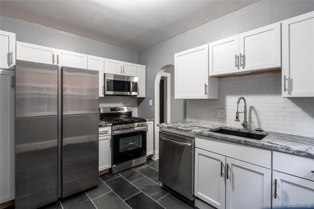 2696 Webb Street, Detroit, MI 48206
