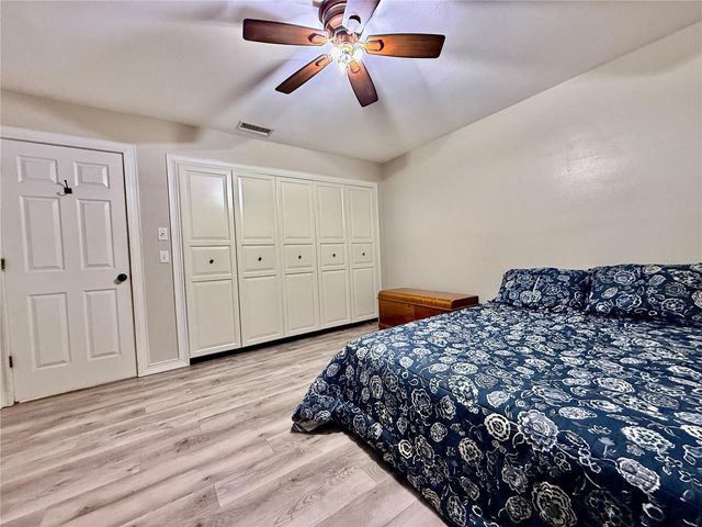 7616 LAUREL OAK COURT, Port Richey, FL 34668