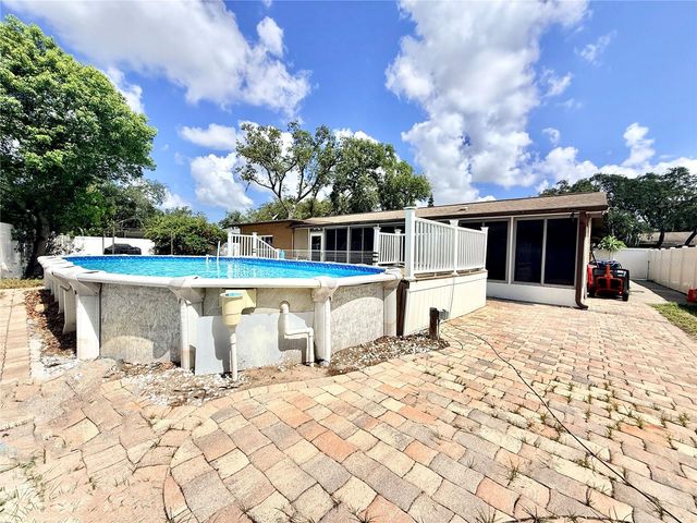 7616 LAUREL OAK COURT, Port Richey, FL 34668