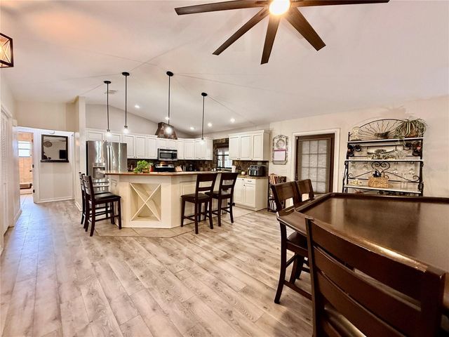 7616 LAUREL OAK COURT, Port Richey, FL 34668