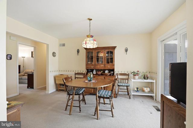 111 FARMINGDALE LN, Marietta, PA 17547