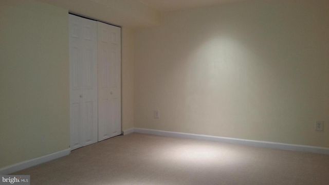 5100 10TH ST N, Arlington, VA 22205