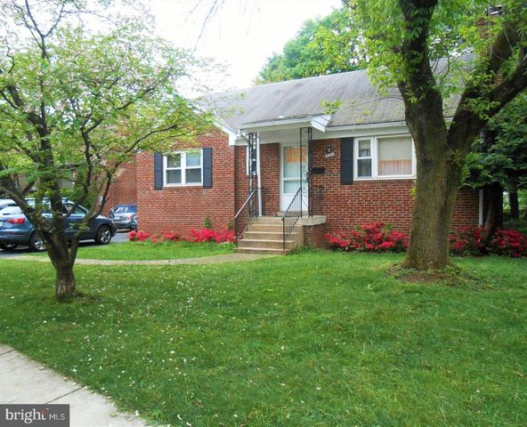 5100 10TH ST N, Arlington, VA 22205