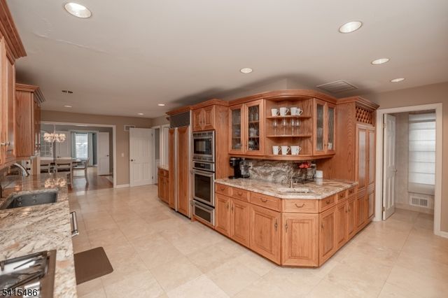 42 Mockingbird, Allamuchy Twp., NJ 07840