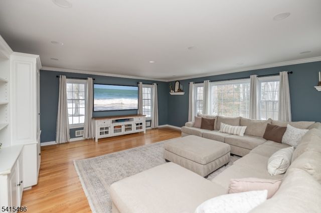 42 Mockingbird, Allamuchy Twp., NJ 07840