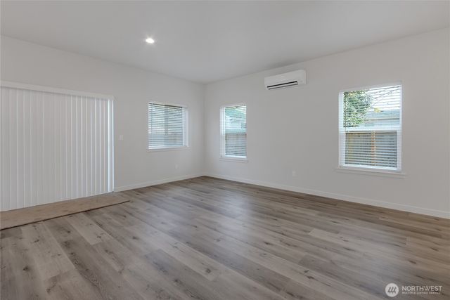 10707 8th Ave Ct S, Tacoma, WA 98444