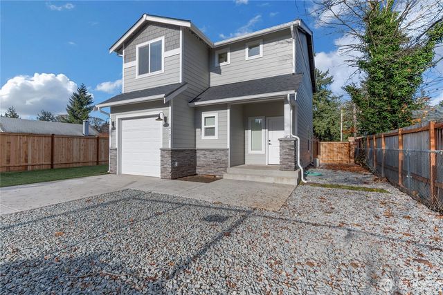 10707 8th Ave Ct S, Tacoma, WA 98444