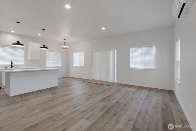 10707 8th Ave Ct S, Tacoma, WA 98444