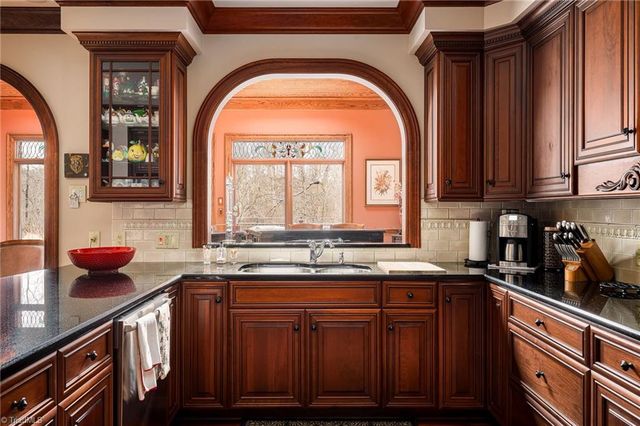 1280 River Bluff Trail, Tobaccoville, NC 27050