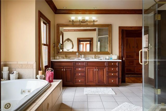 1280 River Bluff Trail, Tobaccoville, NC 27050