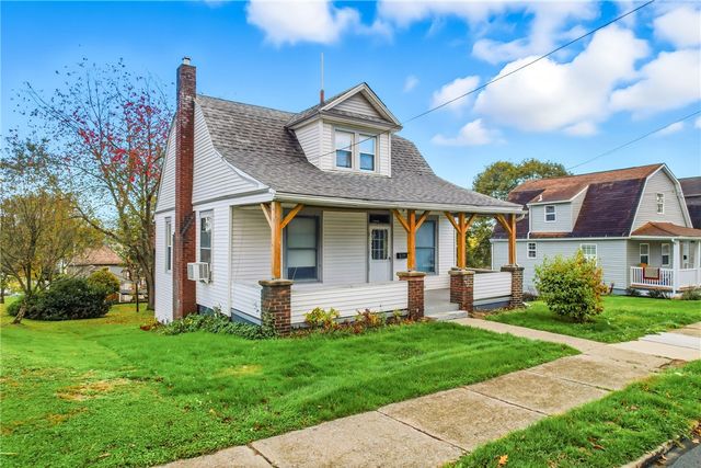 453 Lafayette Ave, Sharon, PA 16146