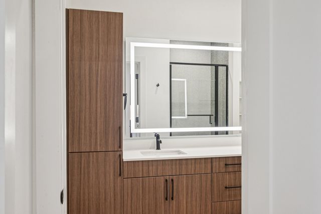 2016 S Ervay Street S1, Dallas, TX 75215